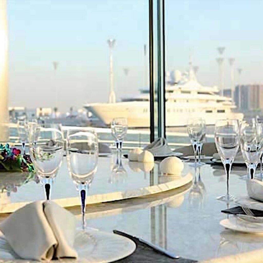 Yas Island - Marina Hotel - Abu Dhabi